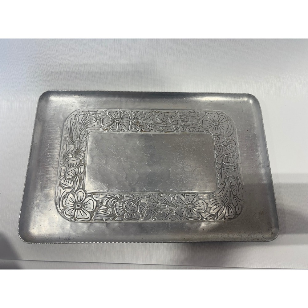 Everlast Metal Hand Forged Aluminum Tray Vintage Floral Hammered
